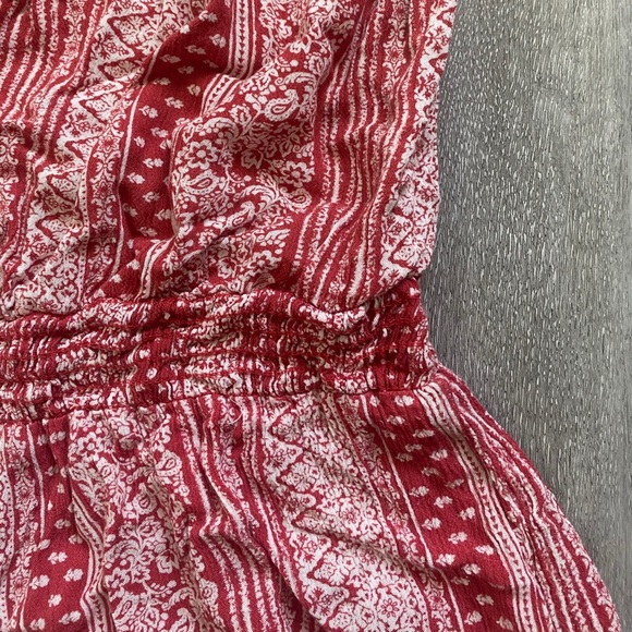 Patterned Strapless Romper - Picture 3 of 3